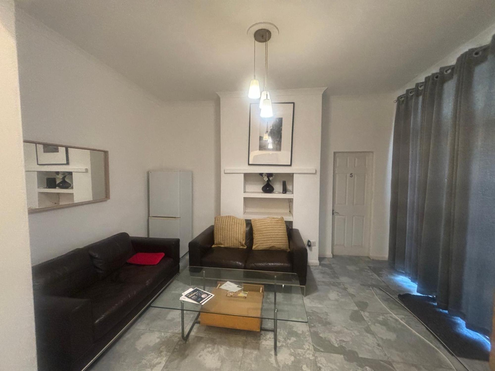 וולברהאמפטון Precise Homes Ltd מראה חיצוני תמונה