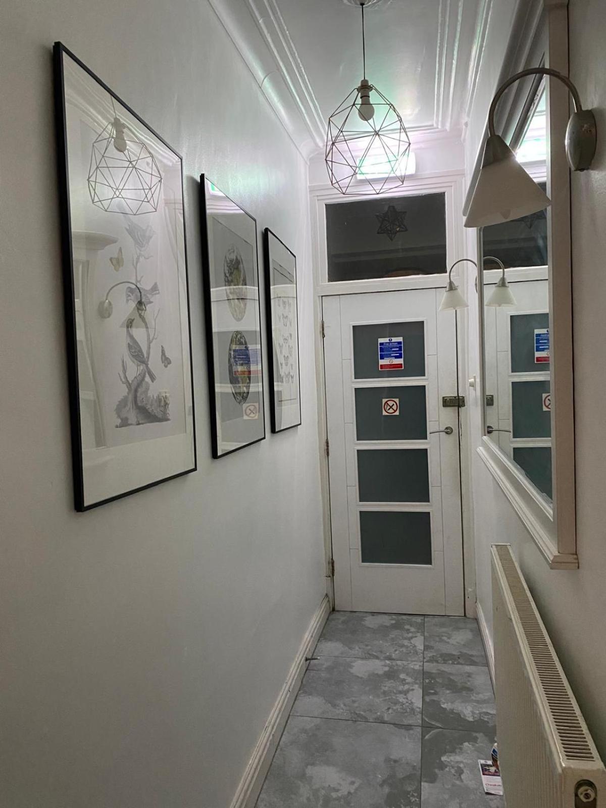 וולברהאמפטון Precise Homes Ltd מראה חיצוני תמונה