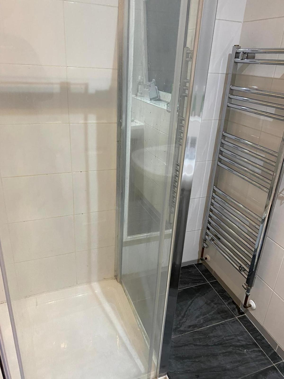 וולברהאמפטון Precise Homes Ltd מראה חיצוני תמונה